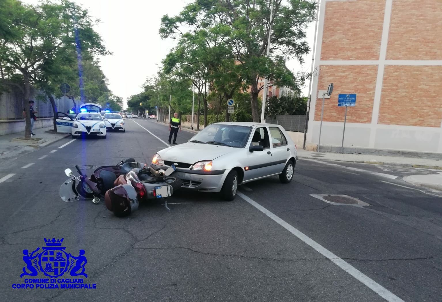 Cagliari, scontro auto-moto in via Tramontana: centauro 47enne di Quartu finisce all’ospedale