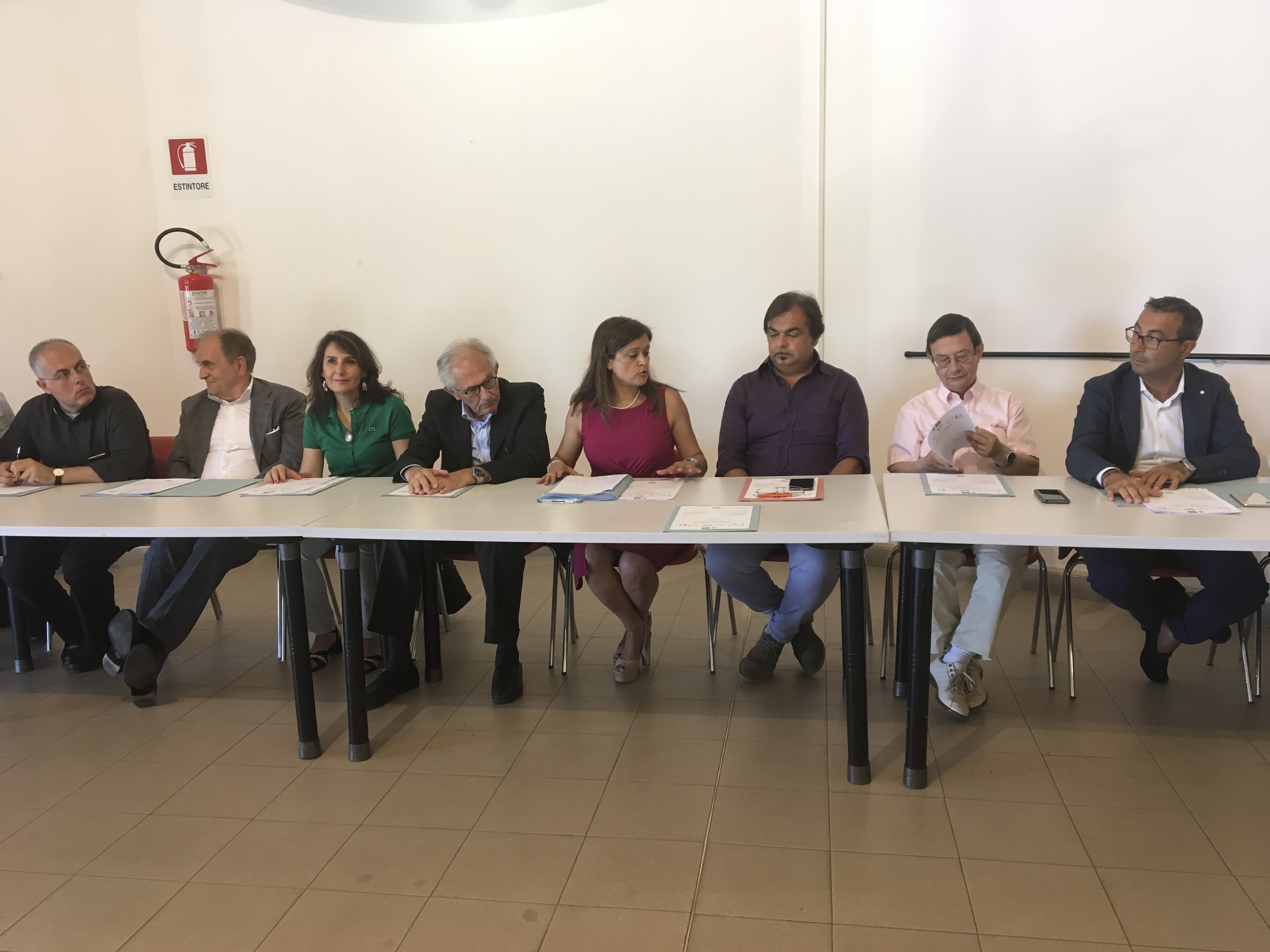 Pula bandisce la plastica: “Stop a piatti e posate, sarà tutto compostabile e biodegradabile”