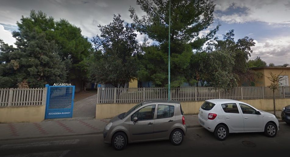 Teppisti fuori controllo a Sestu, raid al PalaMellano: distrutti pc e tabellone