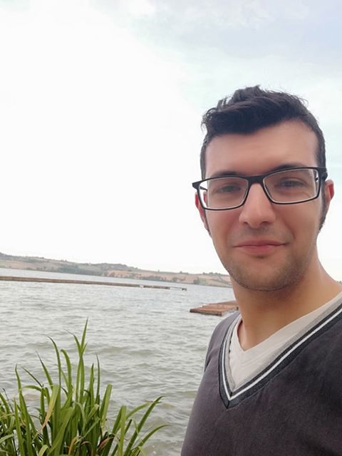 “Il vacanziere emiliano ha ragione: noi sardi diamo pochi servizi, abbiamo paura che il turismo ci rubi qualcosa”