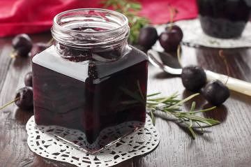 Rischio allergie, CONAD richiama la confettura extra di amarene