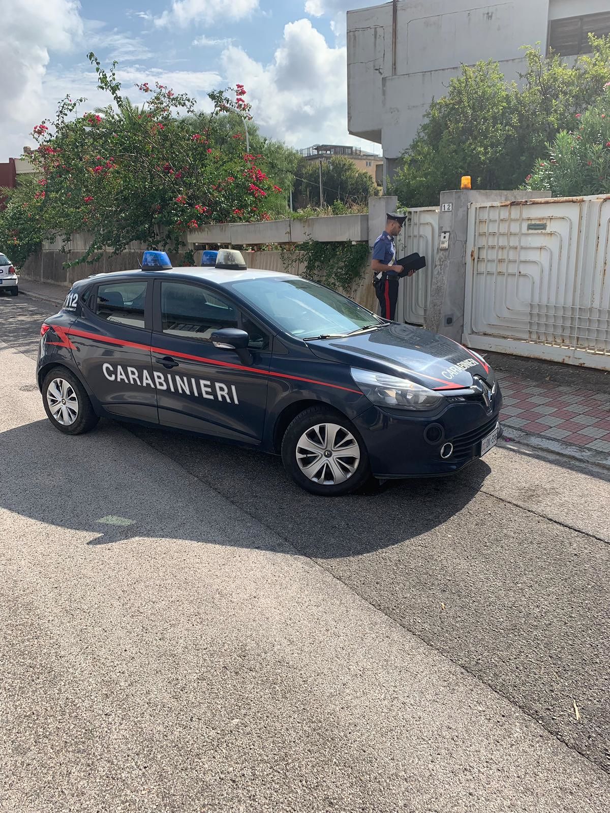 Cagliari, tentato furto in villa: quattro persone arrestate dai carabinieri