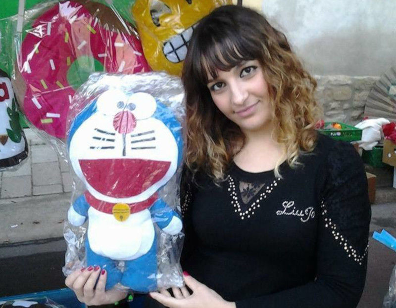 Il grande cuore di Elisabetta, hobbista di San Gavino: “Rifarò gratis il peluche rubato alla ragazzina a Quartu”