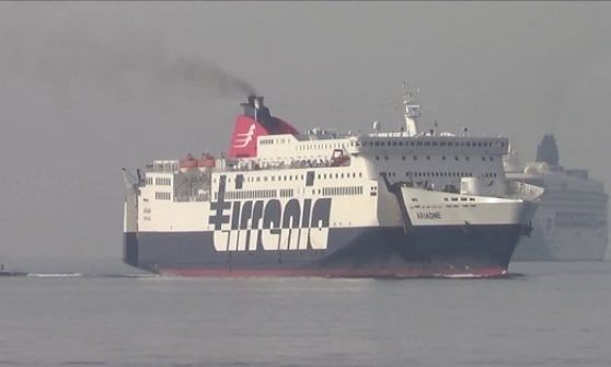 Cagliari, fine della paura: l’uomo senza memoria finito a Napoli riabbraccia la sua famiglia