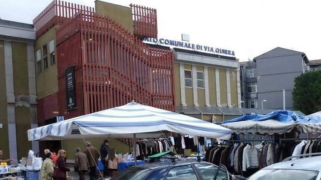 Cagliari, tragedia al mercato di via Quirra: donna di 57 anni muore soffocata da un panino