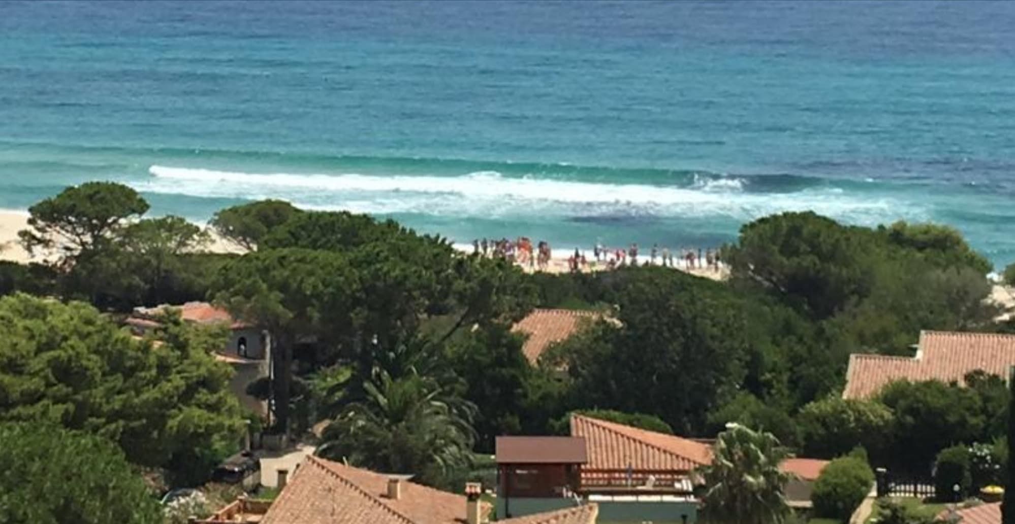 Dramma sfiorato a Costa Rei, bimbo di 3 anni e mezzo rischia di annegare