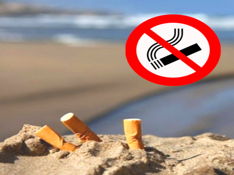 Alghero, pugno duro del sindaco contro i fumatori: “Sigarette vietate in spiaggia e nelle pinete”