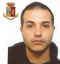 Serra di marijuana segnalata tramite App, 29enne in manette a Flumini di Quartu