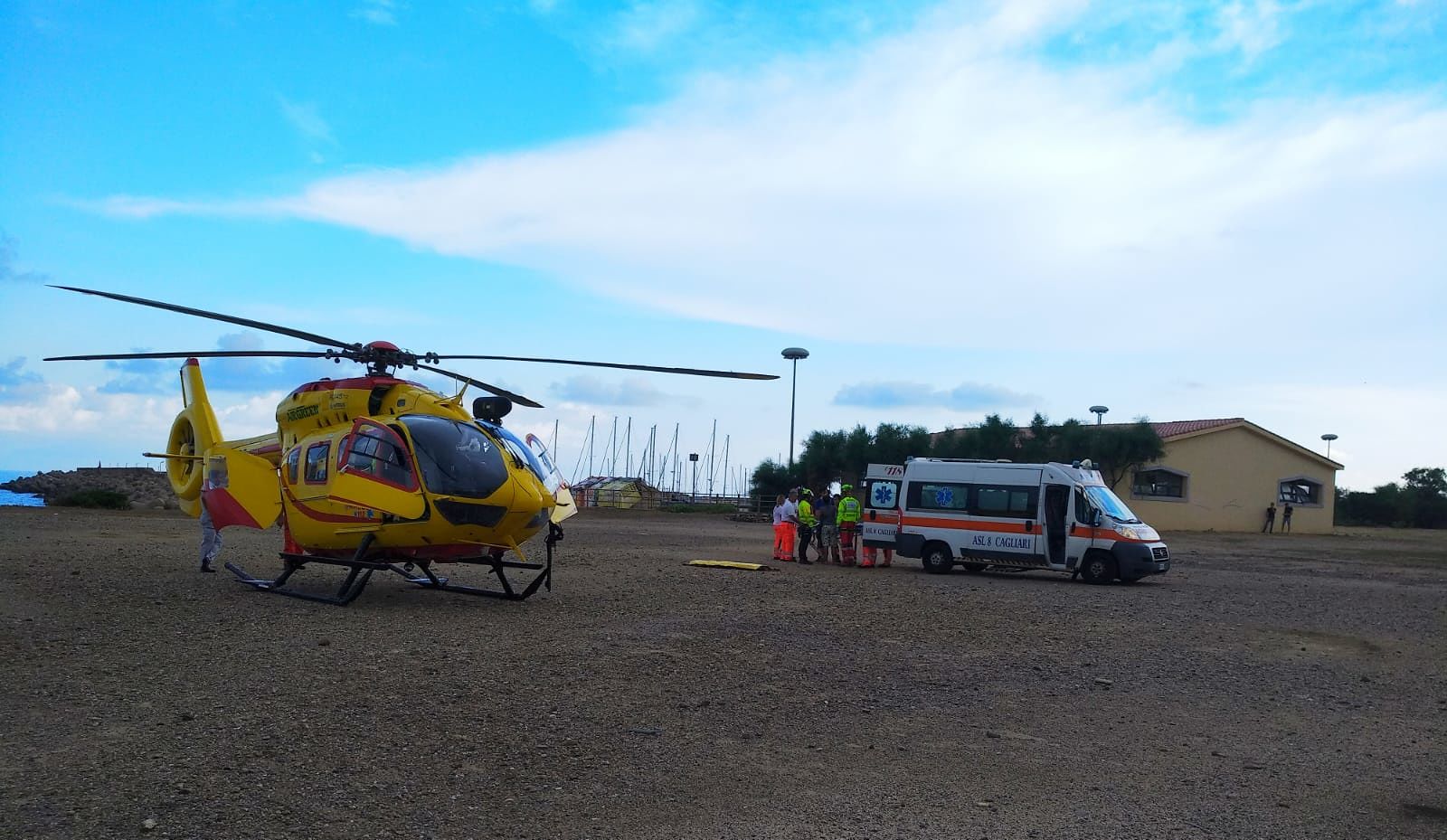 Tragedia sfiorata in mare a Villaputzu, turista 20enne di Viterbo rischia di annegare