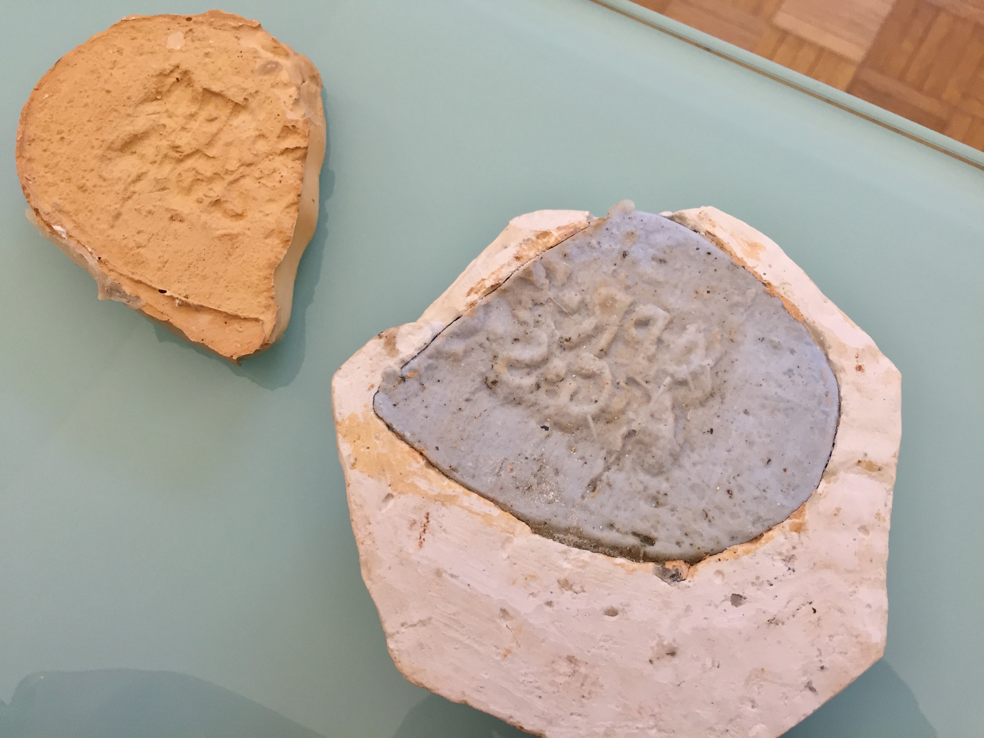 Porto Torres, i lavori per la rete del gas fanno riemergere nuovi tesori archeologici