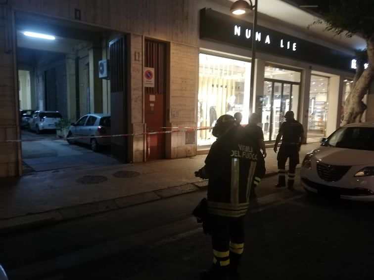 Cagliari, fortissimo odore di gas in via Paoli: arrivano i Vigili del fuoco