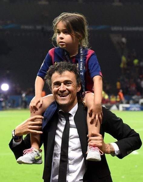 Il dramma di Luis Enrique: la sua bimba di 9 anni muore per un tumore alle ossa