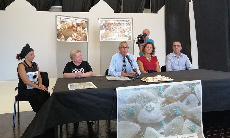 Quartucciu, via alla mostra artistica del pane, del vino e del dolce da dessert