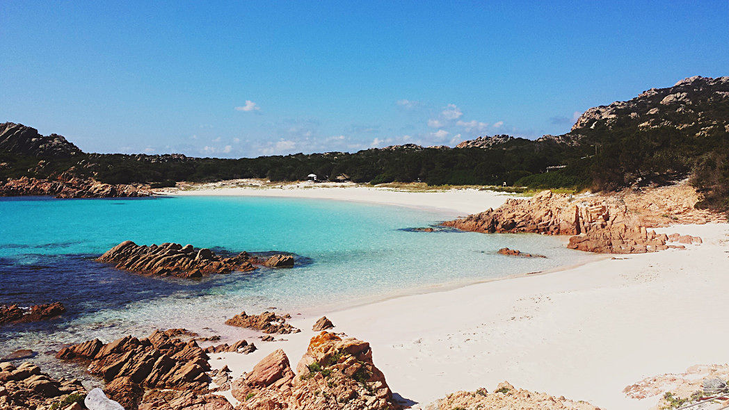 Sardegna, arrivano i “guardiani” contro i furti di sabbia