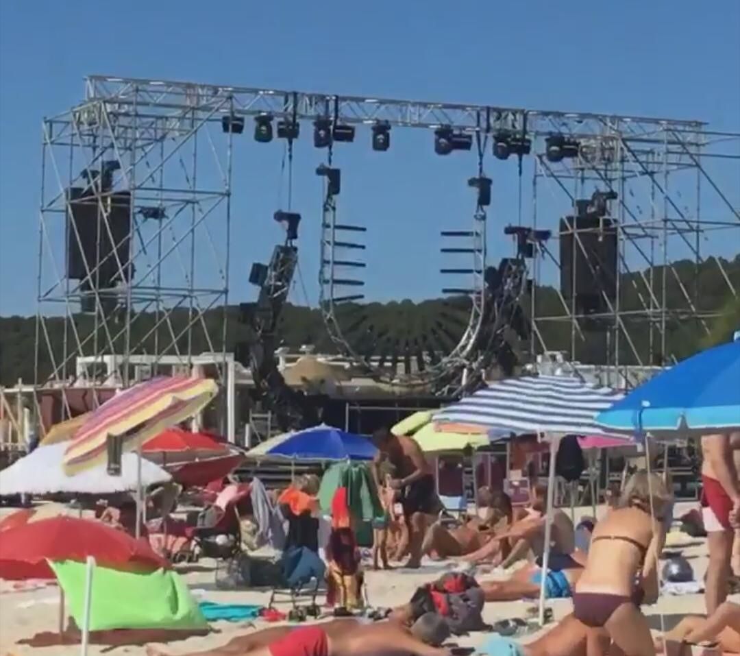 “A Tuerredda manca solo il circo con gli elefanti e lo scempio è completo”