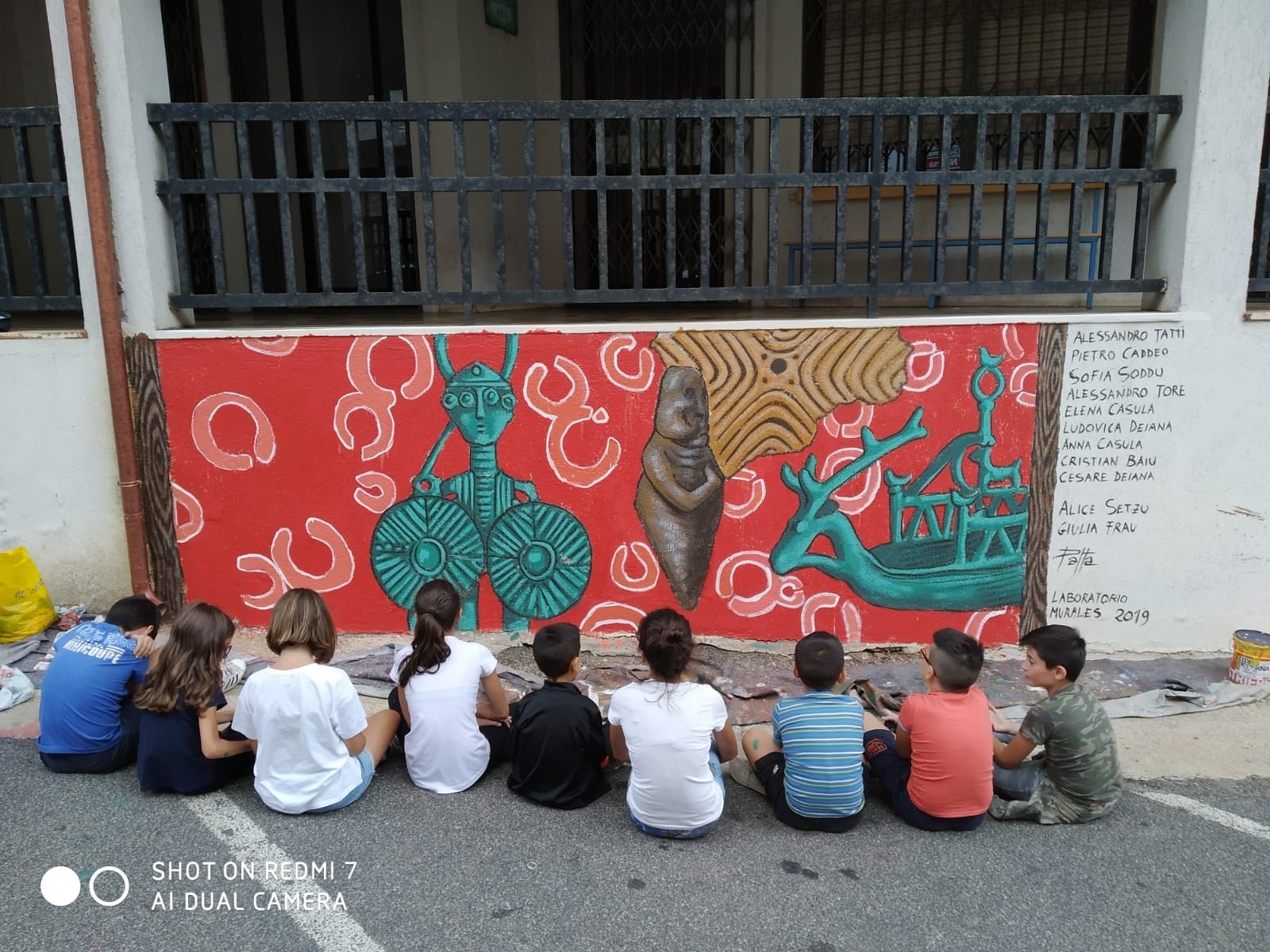 Teti, realizzato il primo murales del Laboratorio promosso dalla Comunità Montana