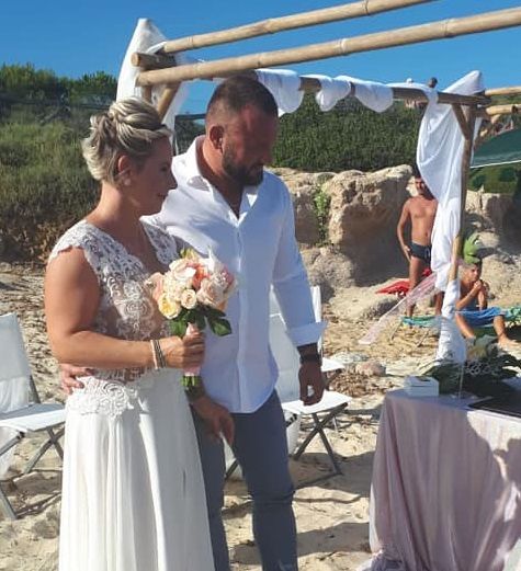 Dalla Polonia alla Sardegna per il fatidico sì: primo matrimonio “fuori dal Comune” a Castiadas