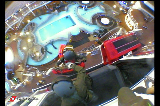 Cagliari, arresto cardio-circolatorio durante la crociera: donna salvata dalla guardia costiera