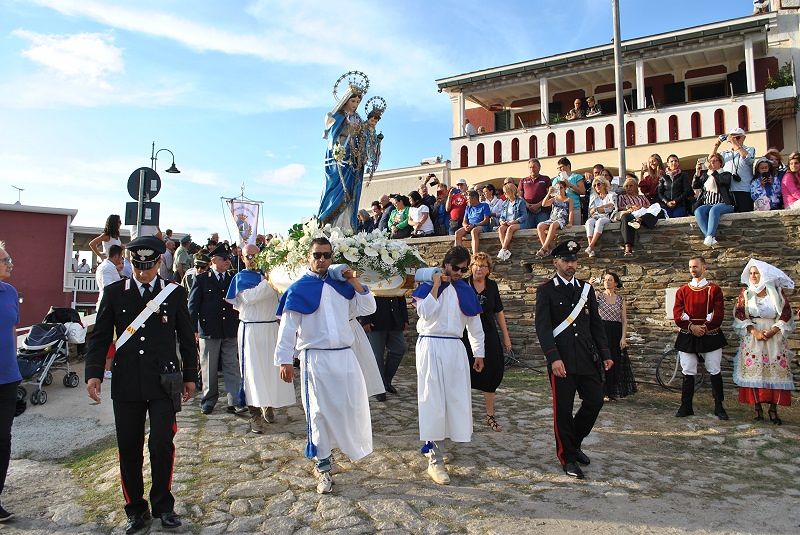 Beata Vergine della Difesa, una festa che unisce
