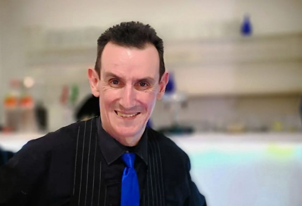 Cagliari e Pirri piangono Alberto Farci: “Addio, sei stato un cameriere unico e speciale”