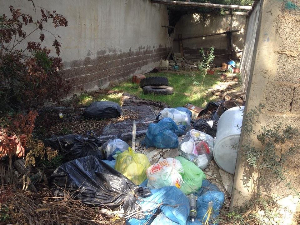 Villasimius, beccati e multati i “caddozzi sapiens”: “E pensare che c’è l’isola ecologica…”