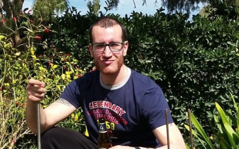 Addio Massimiliano Schirru: “Che tristezza per quel ragazzo che aspettava un figlio dalla sua splendida fidanzata”