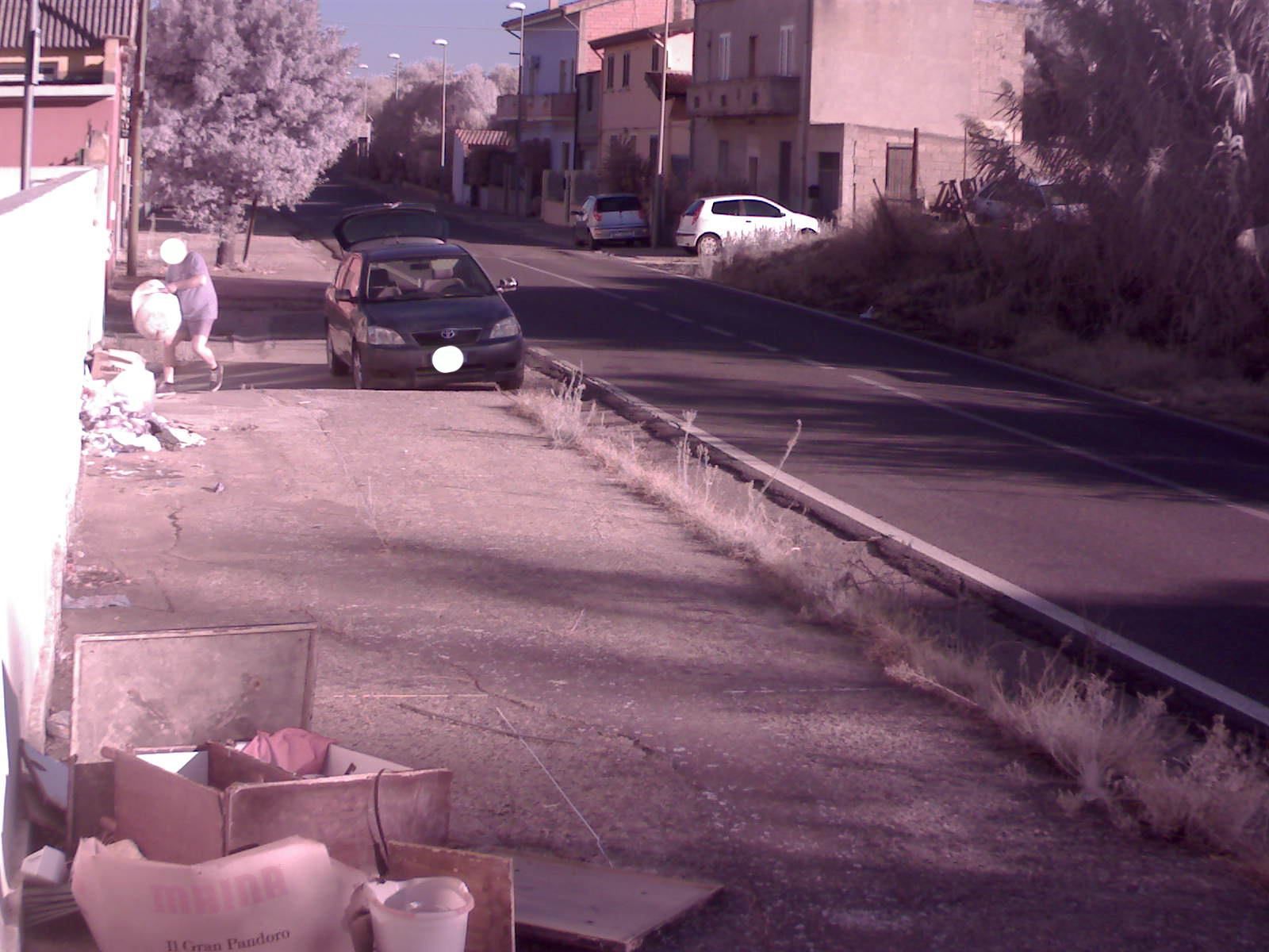 Samassi, un altro sindaco smaschera i caddozzi dei rifiuti: “A mali estremi, estremi rimedi”