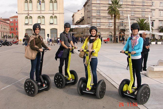 A Cagliari la mobilità del futuro: sì alla circolazione su monopattini elettrici e segway