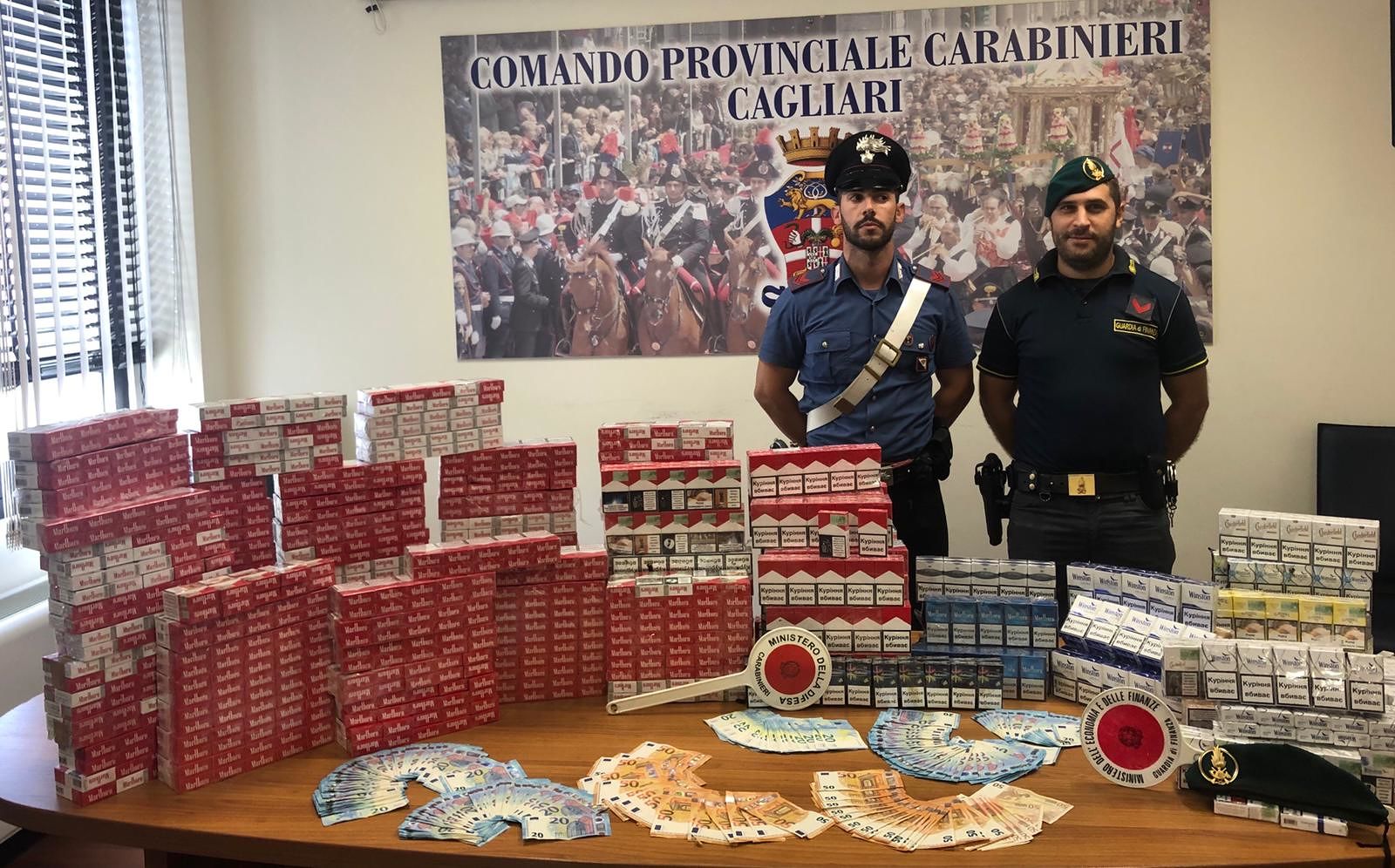 Marina Piccola, maxi sequestro di sigarette di contrabbando dall’Ucraina: spuntano 50 kg di “bionde”