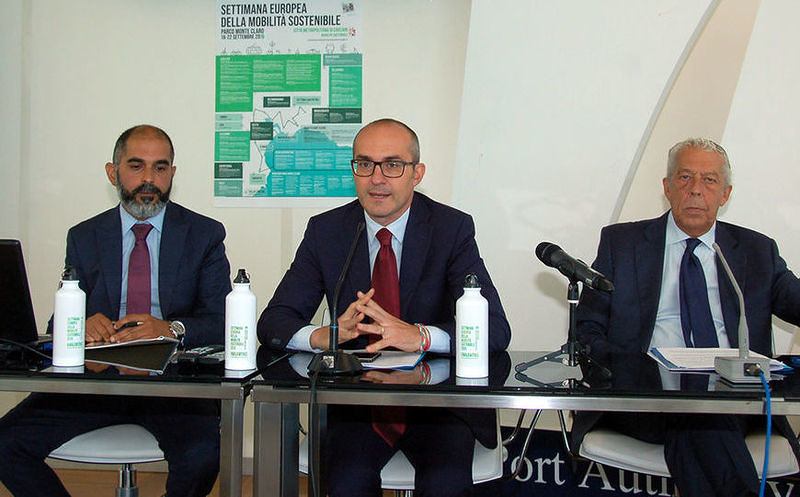 Cagliari, Castello diventa pedonale per dire no allo smog: “In città senza la mia auto, ecco quando la sperimentazione”