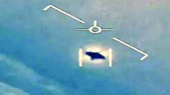 Ufo avvistati, la Marina americana conferma: “Incursioni nei cieli sempre più frequenti”