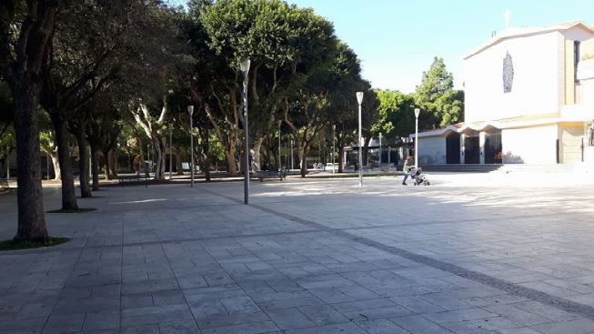 Piazza Giovanni XXIII, via al mercatino domenicale: si ricercano espositori