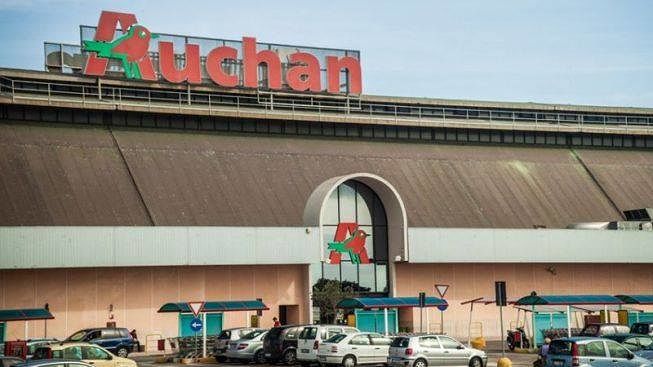 “Cagliari, a Santa Gilla Città Mercato in crisi e giovani tra contratti a chiamata e licenziamenti”