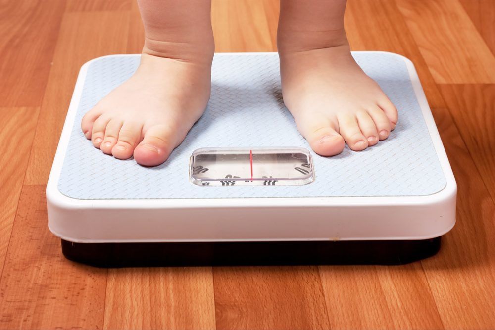 Nel mondo ci sono 150 milioni di bambini obesi. E la situazione potrebbe peggiorare