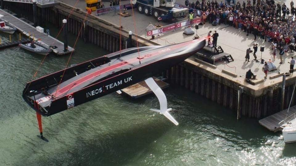 Il top della vela sbarca a Cagliari: dopo Luna Rossa al porto arriva Ineos