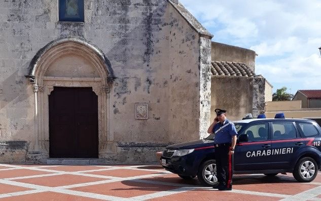 Assemini, si masturba in Chiesa durante la Messa davanti a molti bambini: denunciato per atti osceni