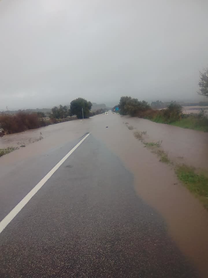 Maltempo in Sardegna, allagata la statale 128: chiusa temporaneamente al traffico