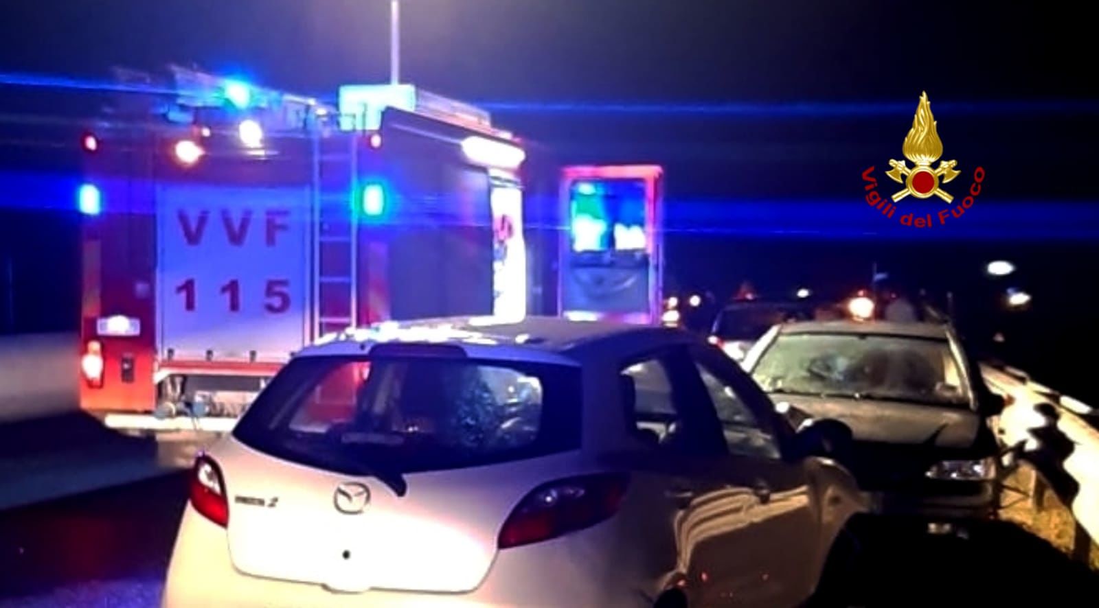 Sestu, brutto incidente sulla 131: donna estratta dalle lamiere e portata all’ospedale