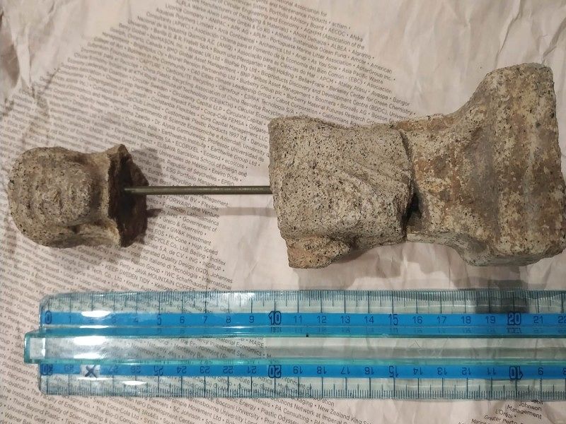 Elmas, nella valigia nasconde una statuina di epoca romana: 70enne cagliaritano denunciato