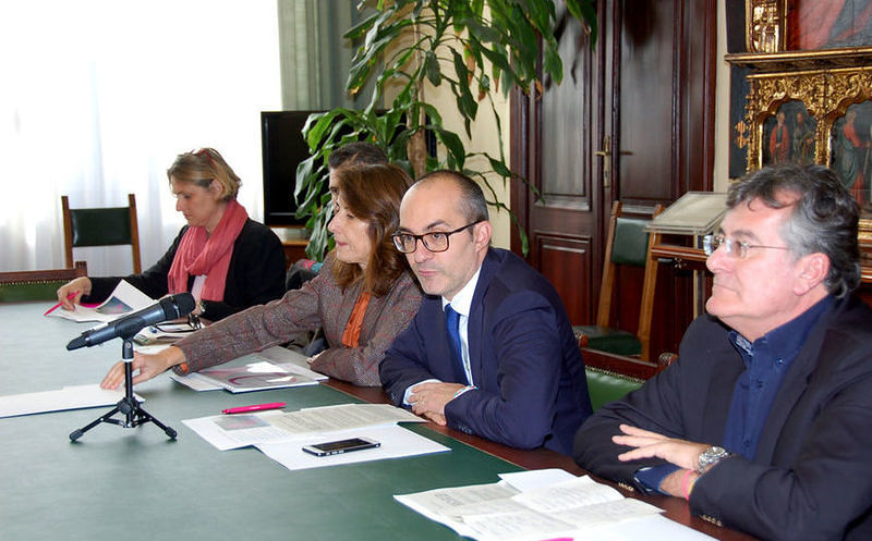 Cagliari, conclusi i lavori di cablaggio di tutta la città: “Connessione super veloce in ogni quartiere”