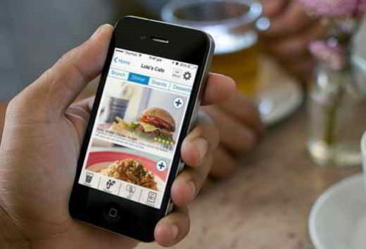 Cagliari, tutti pazzi per le app del cibo a domicilio: richiestissimi sushi e kebab