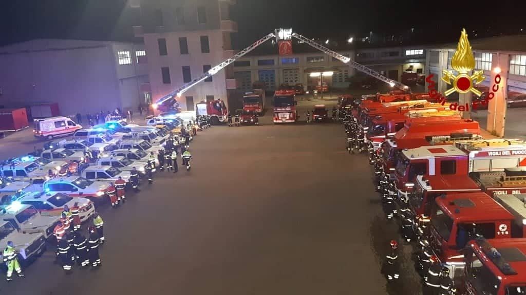Vigili del Fuoco morti ad Alessandria: sirene spiegate e commozione a Cagliari