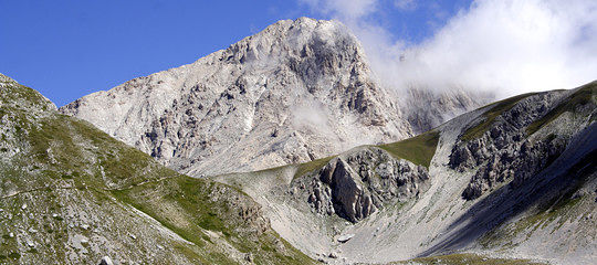 Gran Sasso, ritrovata morta l’escursionista dispersa da ieri