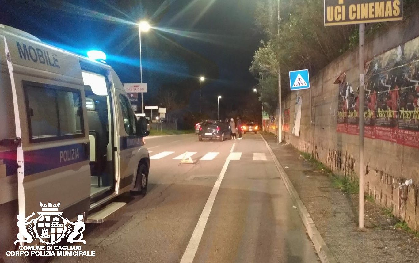 Cagliari, brutto incidente in via Dolcetta: ragazzino travolto da un’auto mentre attraversa sulle strisce