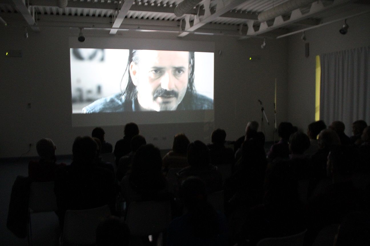 “Destino” ipnotizza il pubblico di Asuni, ancora un successo per Bonifacio Angius