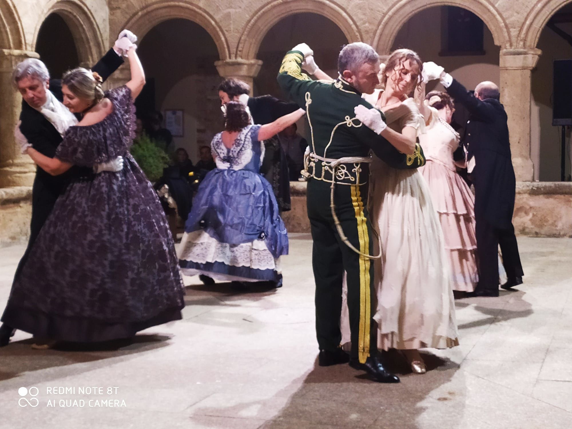 800 ad Alghero, i balli spettacolari del passato incantano i visitatori ad Alghero in un magico weekend