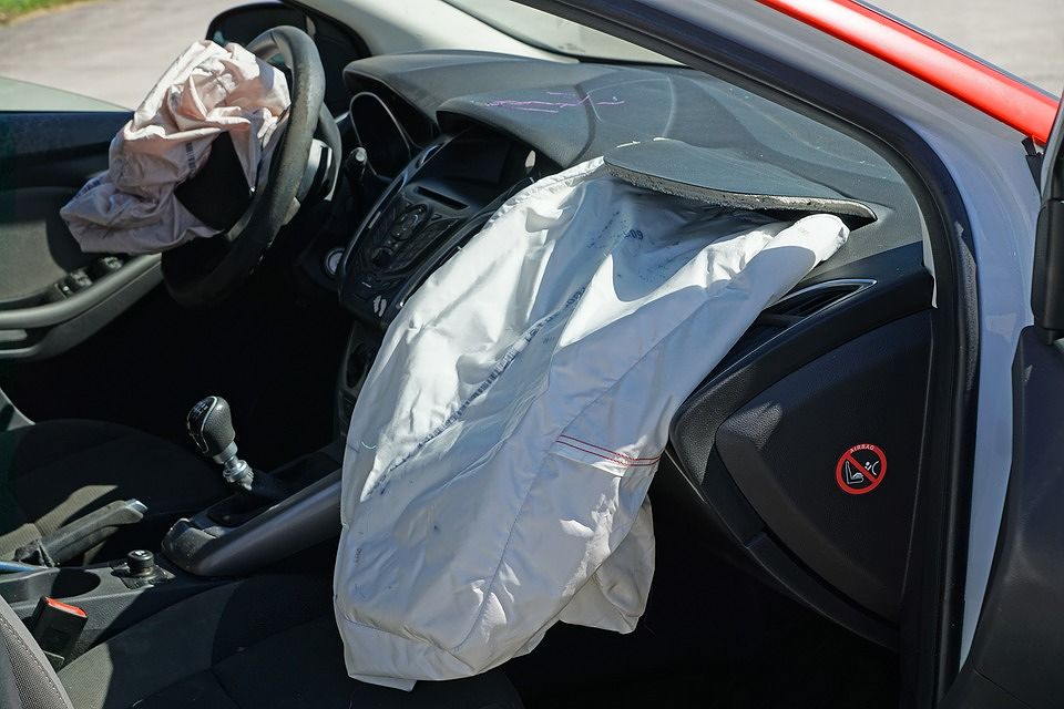 Bmw e Honda richiamano 1,4 milioni di auto nel mondo a causa di airbag difettosi