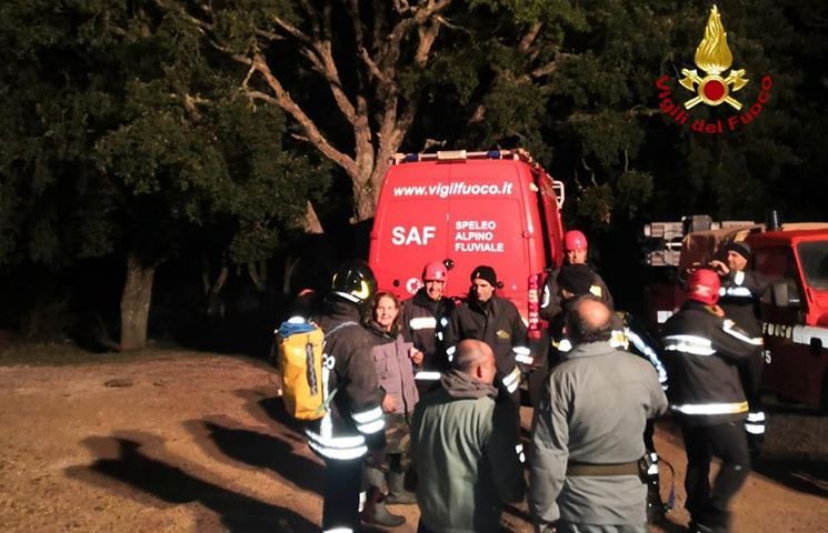 Marito e moglie dispersi per ore sui Sette Fratelli: ritrovati dai vigili del fuoco, incubo finito