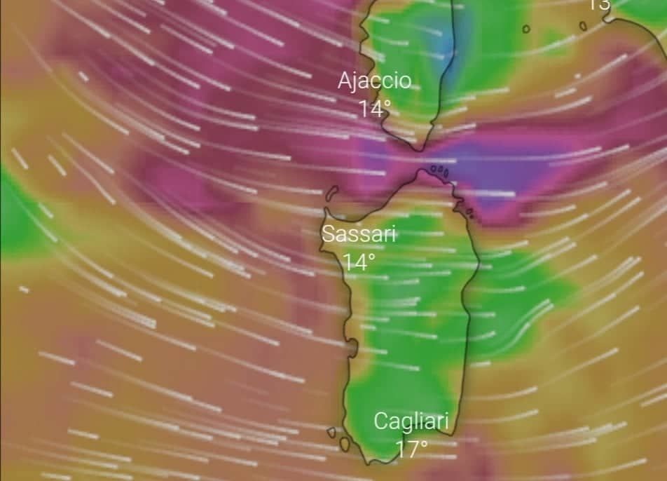Il vento prende a schiaffi la Sardegna, arrivano anche i temporali: 30 ore di allerta meteo