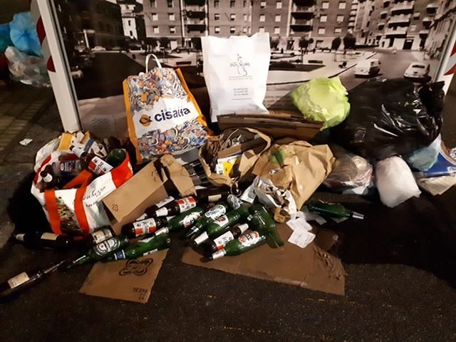 Rifiuti a Cagliari, la rabbia di Ilaria a San Benedetto: “L’isola ecologica? una porcheria pazzesca”